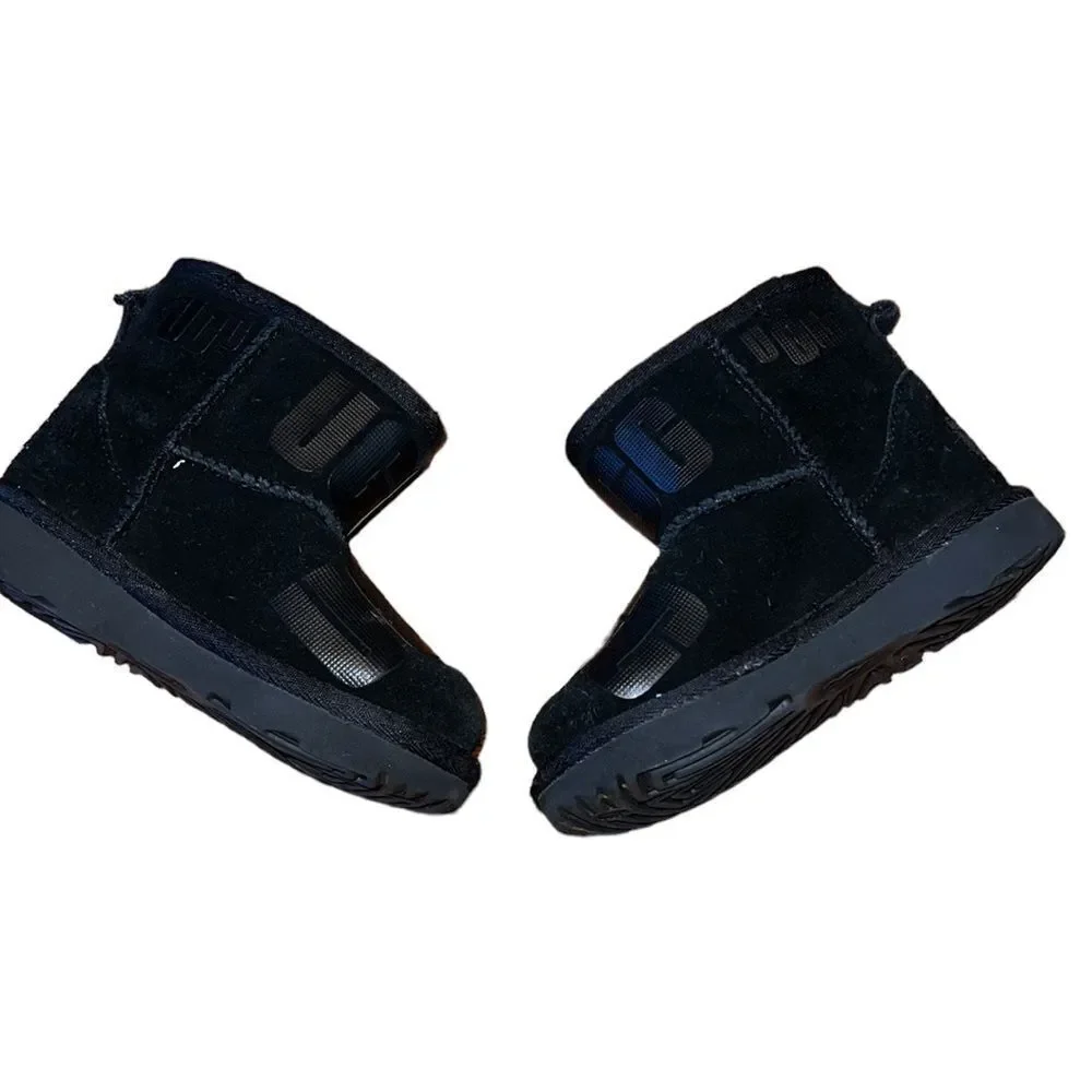 Ugg Suede Kid Boots Size 9